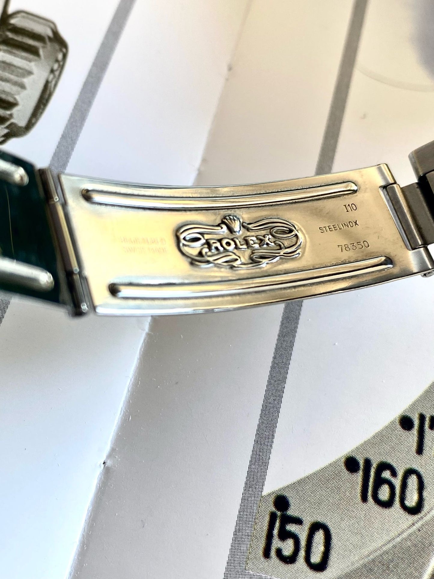 Rolex Air King Date
5700
