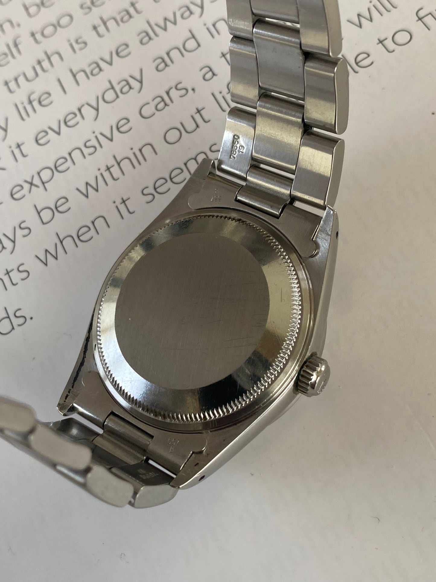 Rolex Oyster Perpetual Date
15200 champagne