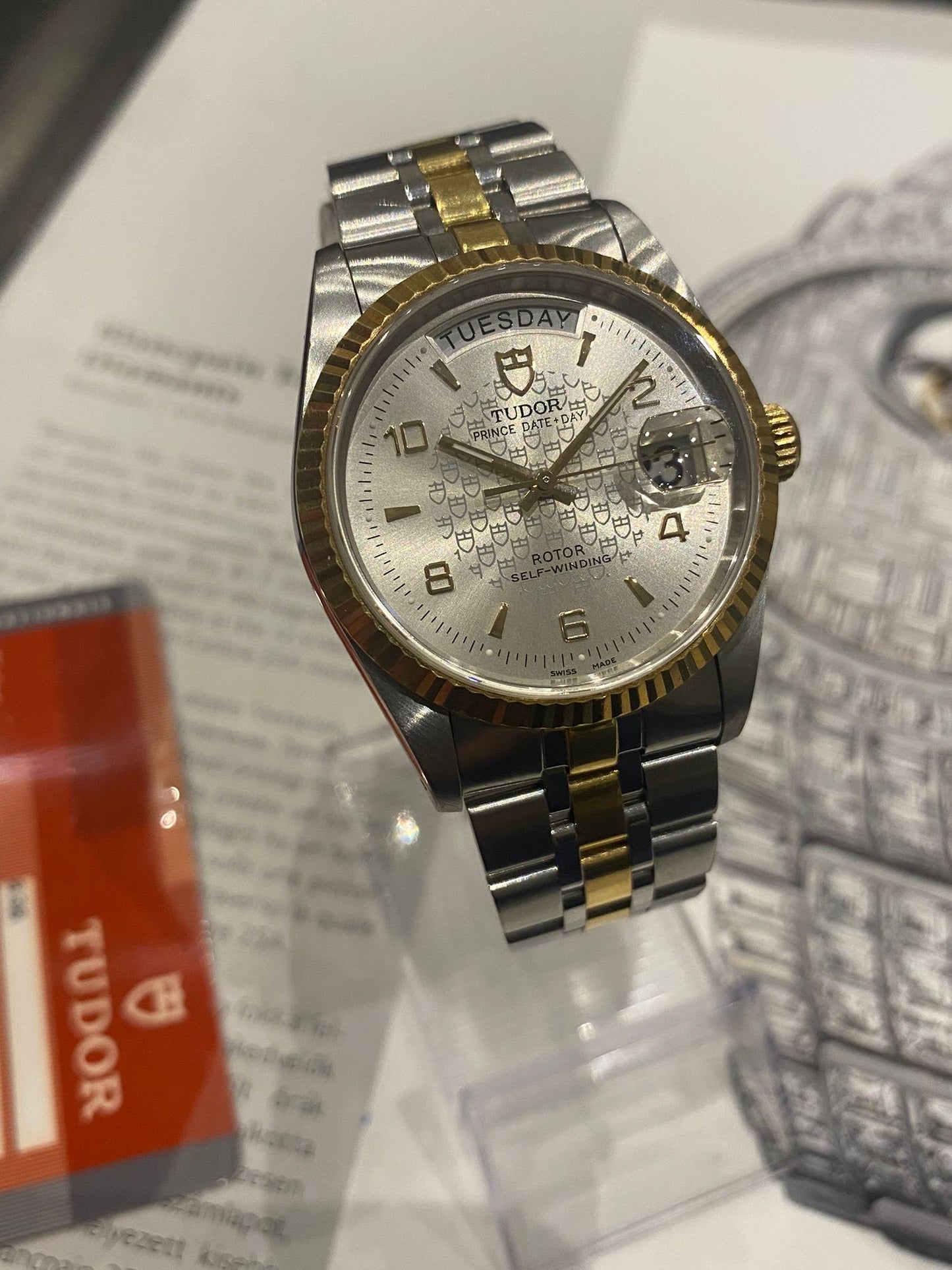 Tudor Prince Date Day Tudor 76213