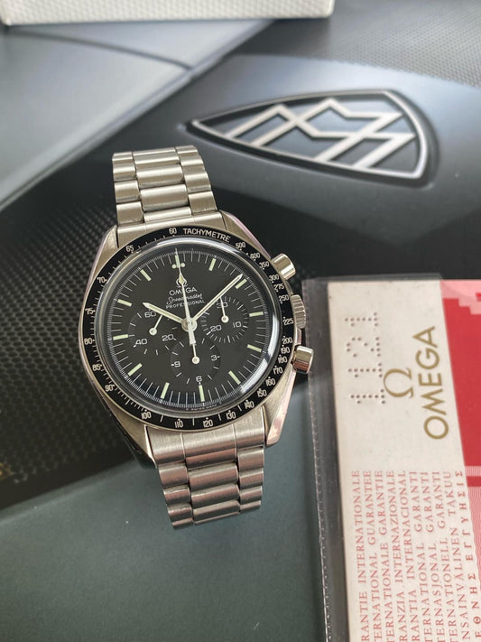 Omega Speedmaster Professional Moonwatch
S R long Nos full set