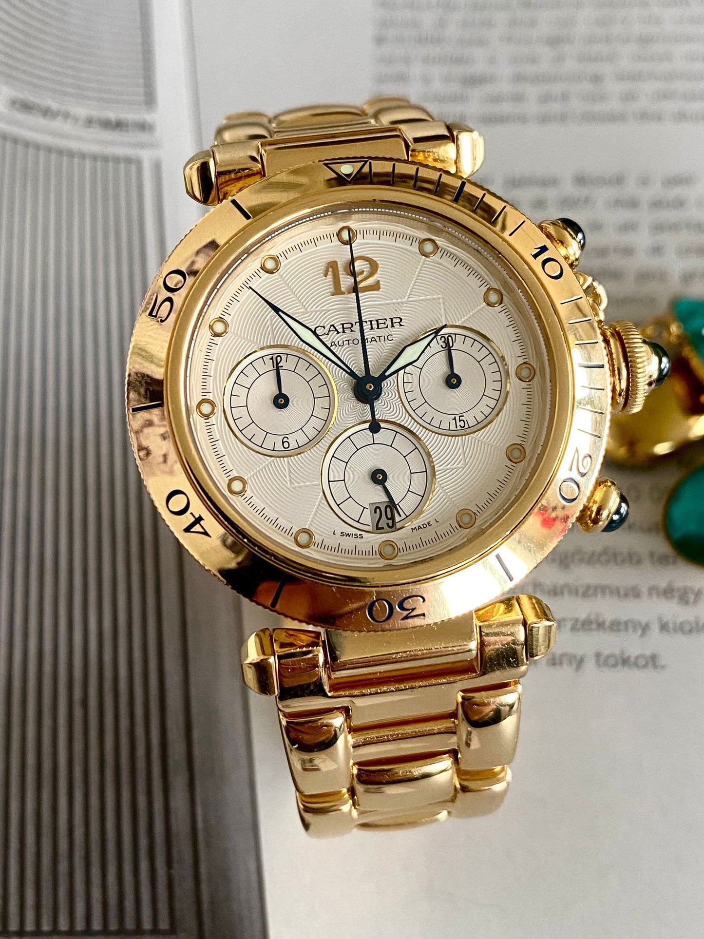 Cartier Pasha
Chronograph 2111 full gold
