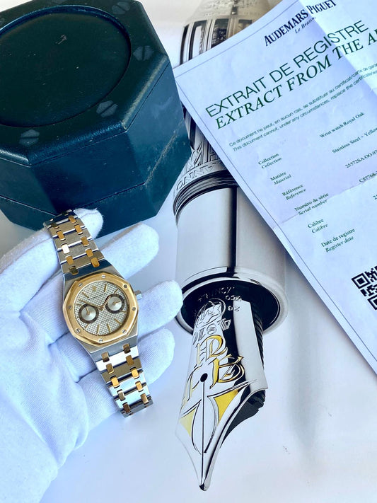 Audemars Piguet Royal Oak Day-Date
25572SA.0.0477SA.01
