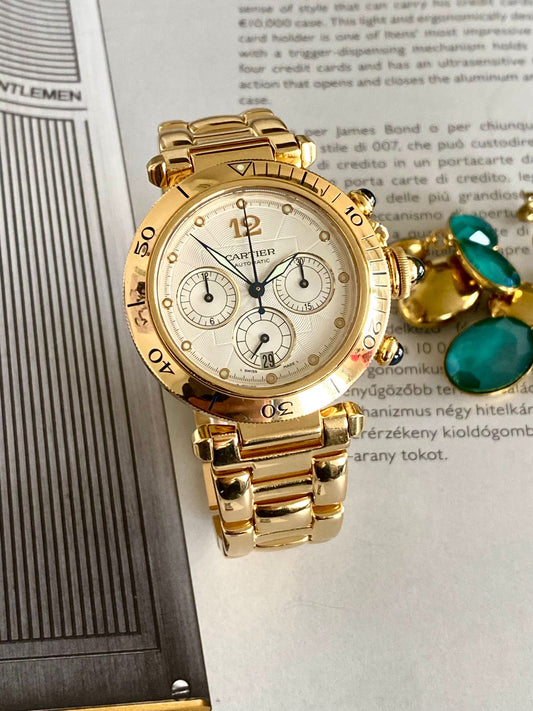 Cartier Pasha
Chronograph 2111 full gold