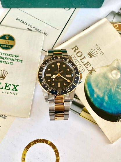 Rolex GMT-Master
1675 nipple dial