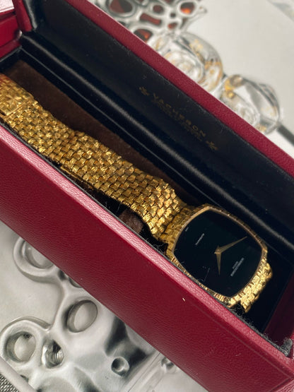 Vacheron Constantin
18K Gold woven basket onyx dial
