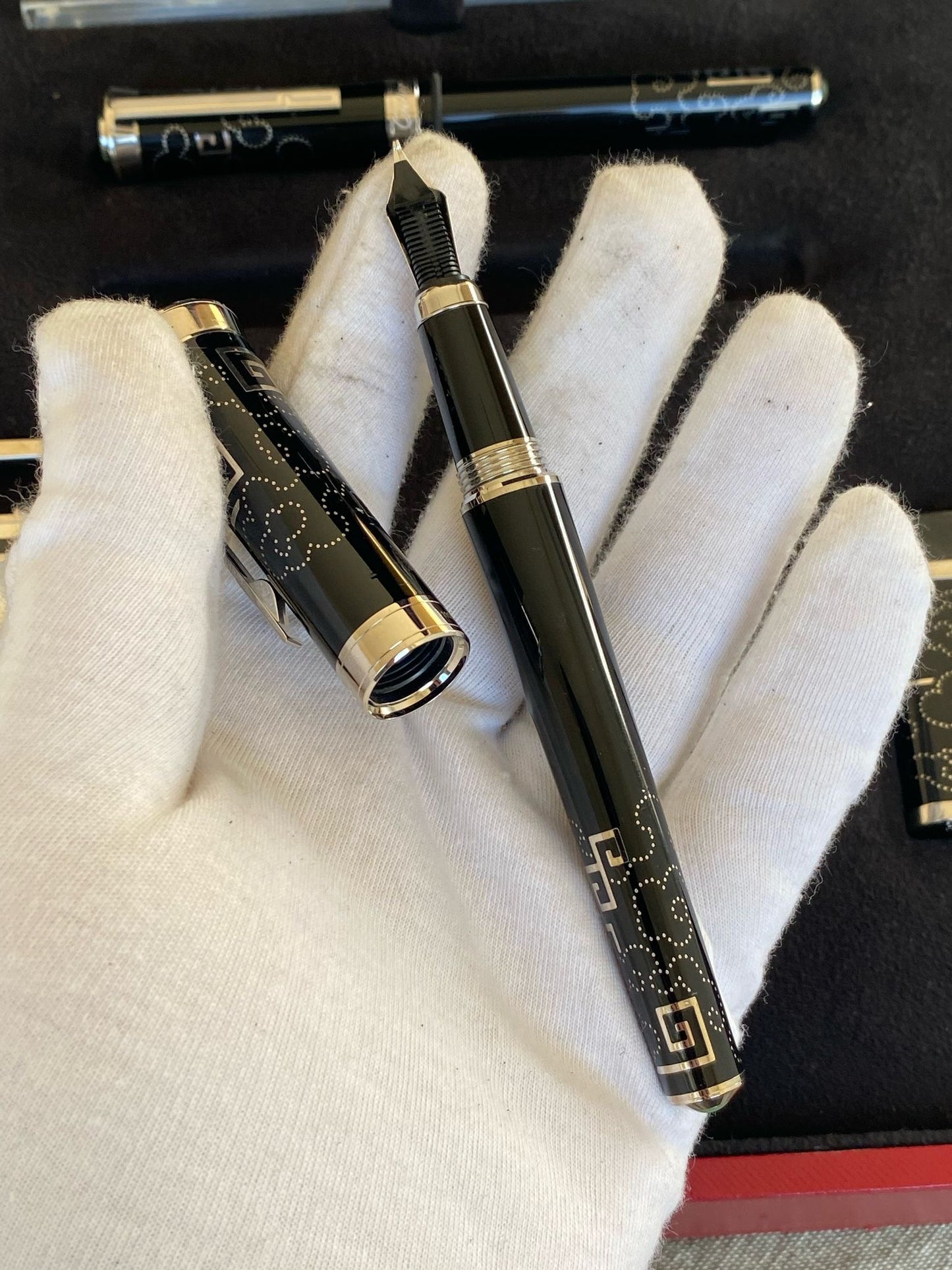 Cartier
Sveglia e Penne